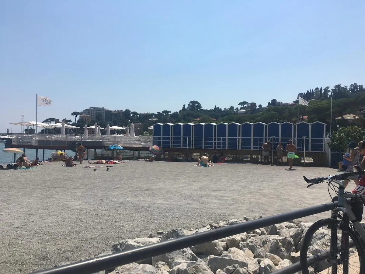 Appartamento In Centro A Rapallo